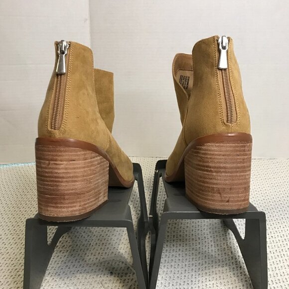 BP. BRYNNE WOMENS BOOTIE SIZE 9.5 LIKE NEW - Picture 3 of 7